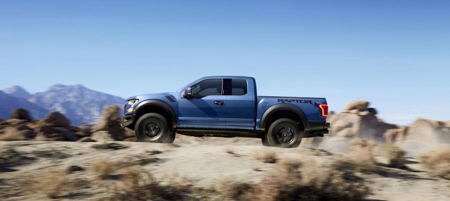  Ford F-150 Raptor 2015 года  (фото 2 из 31)